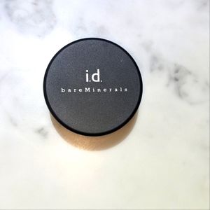 Bare Minerals / Bare Minerals Foundation / Bare Minerals Powder